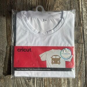 NEW In Package - Cricut Youth T-Shirt Blank - Small - Compatible w/Infusible Ink